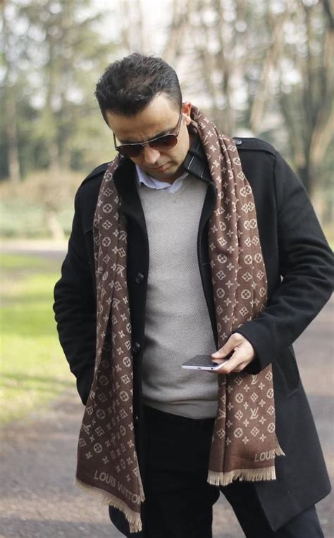 lv scarf for men